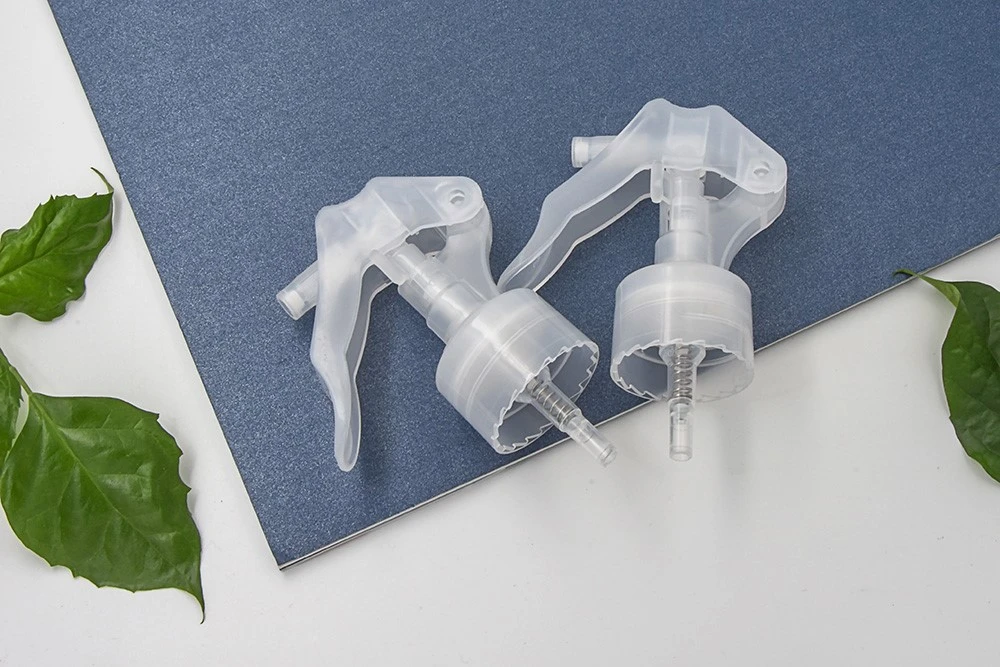 Chemical-Resistant Viton Seal Trigger Sprayer Rated pH 1-13 4