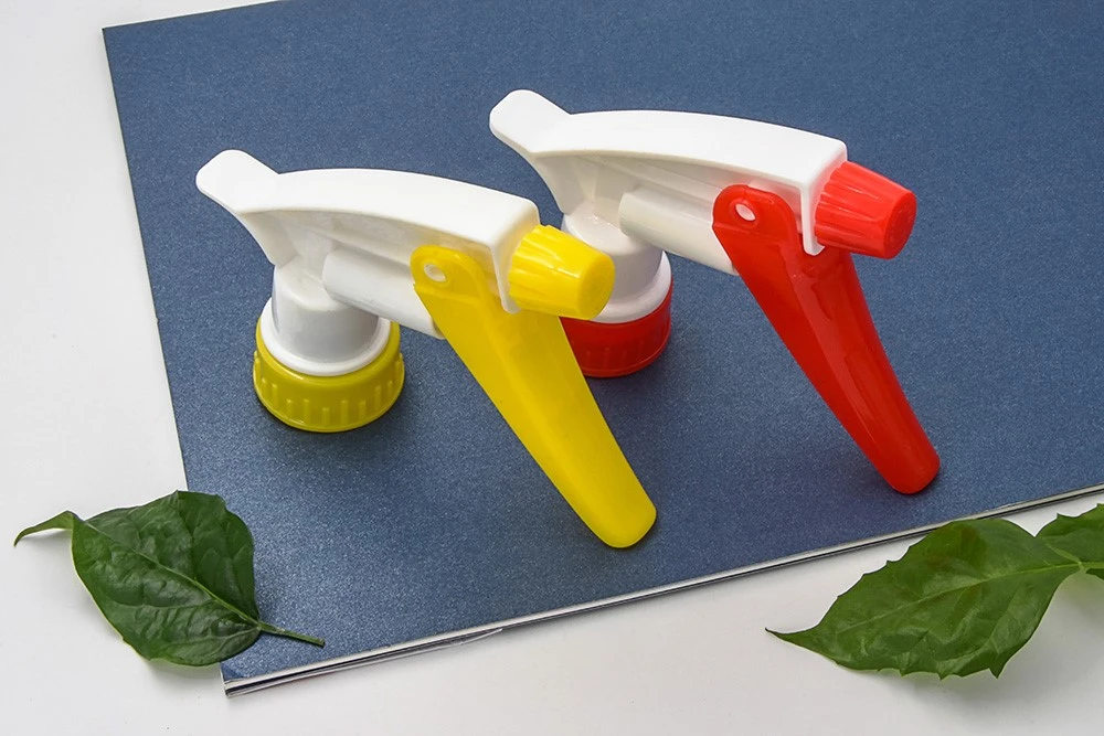 Chemical-Resistant Viton Seal Trigger Sprayer Rated pH 1-13 2