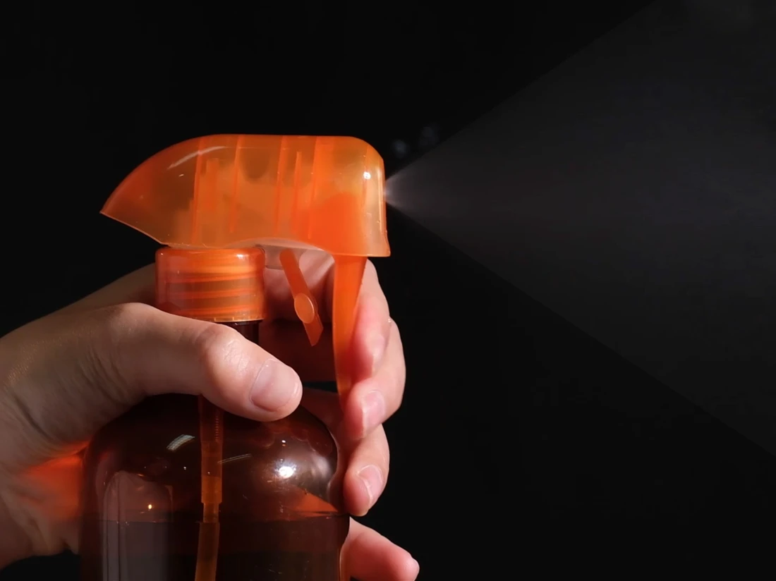 Chemical-Resistant Viton Seal Trigger Sprayer Rated pH 1-13 3